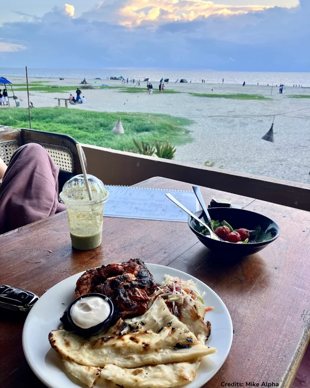 Cafe Catamaran
